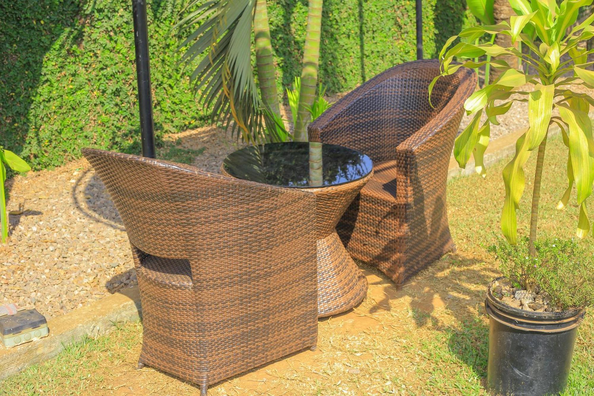 Rustic Gardens Bed & Breakfast Kitunzi Lungujja Kampala Extérieur photo