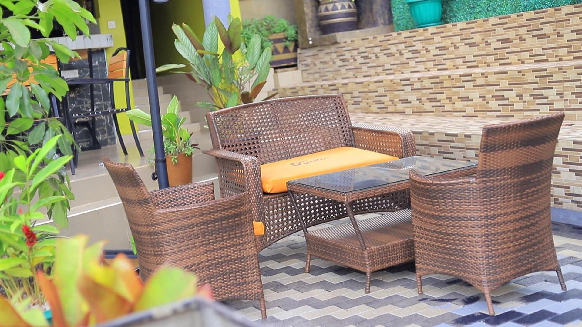 Rustic Gardens Bed & Breakfast Kitunzi Lungujja Kampala Extérieur photo